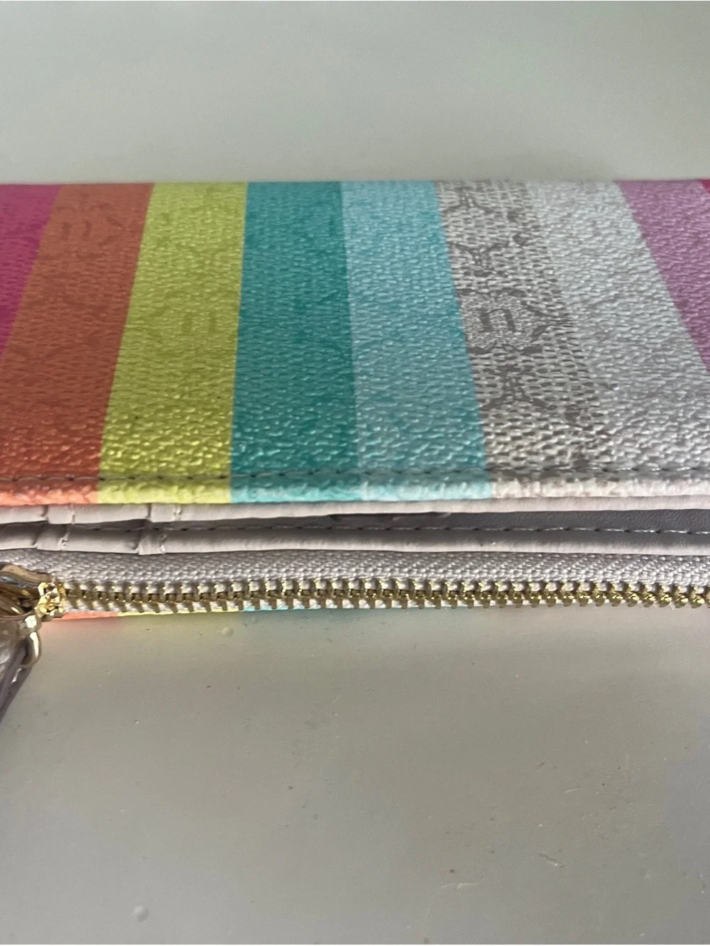 Nanette Lepore Pink Orange Yellow Green Blue White Stripe Zip Wallet - Picture 3 of 4